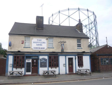 Hufflers Arms, 110 Hythe Street, Dartford - in September 2009