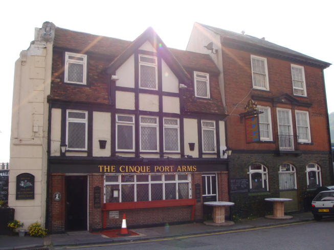 Cinque Port Arms, 9 Clarence Place, Dover - in 2008
