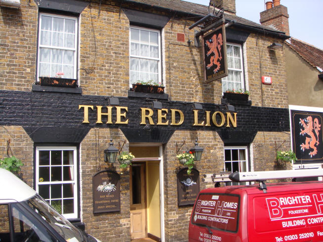 Red Lion, 54 Charlton Green, Dover - in June 2008