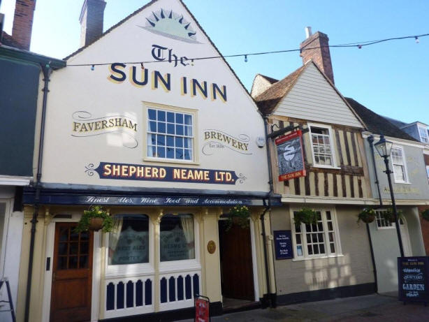 Sun Inn, 10 West Street, Faversham - in November 2009