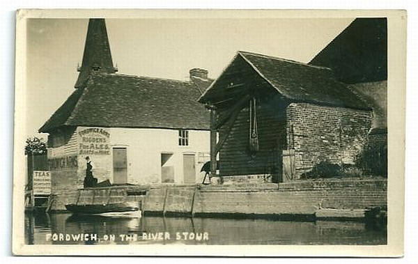 Fordwich Arms, Fordwich on the River Stour