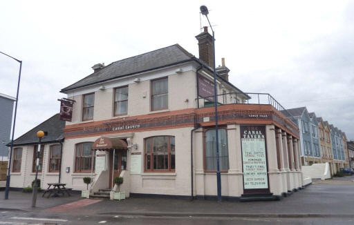 Canal Tavern, Canal Road, Gravesend - in February 2010
