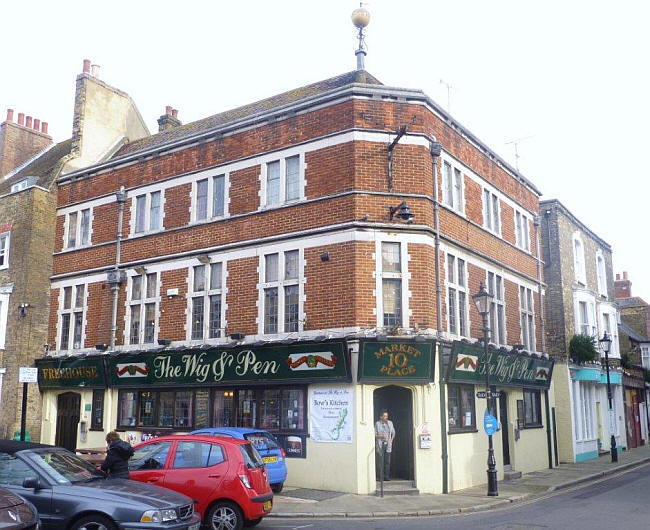 Queens Head, 10 Market Place, Margate - in November 2013