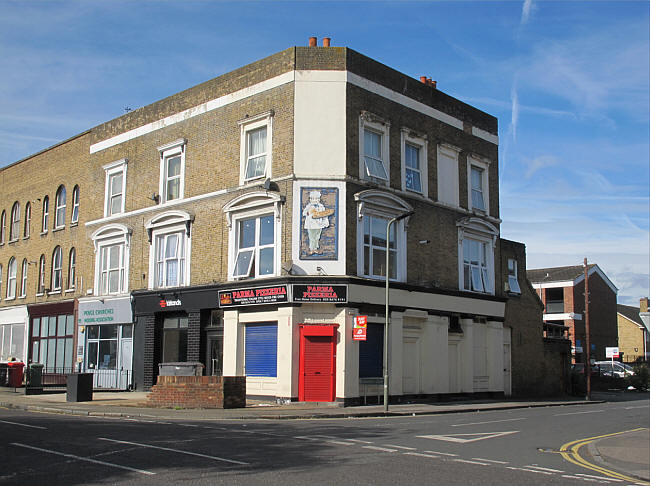 Lord Palmerston, 101 Maple Road, Penge - in 2017