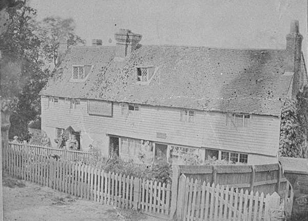 Spotted Dog, Smarts Hill, Penshurst - circa 1900