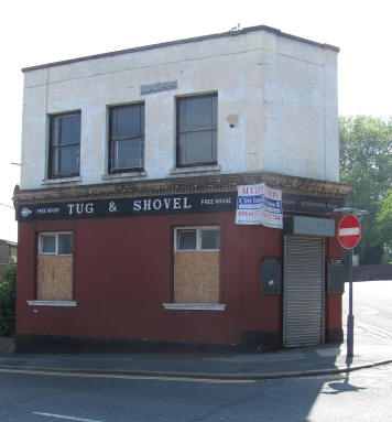 Tug & Shovel, 65 North Street, Strood, Rochester - in June 2010