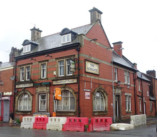 Acregate Hotel, 225 New Hall Lane, Preston, Lancashire - in June 2017