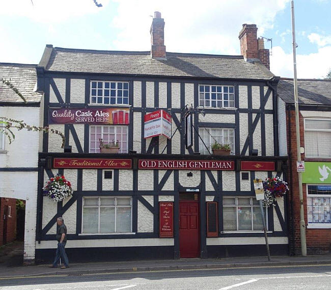 Old English Gentleman, 104 Ashby Road, Loughborough, Leicestershire - in August 2016