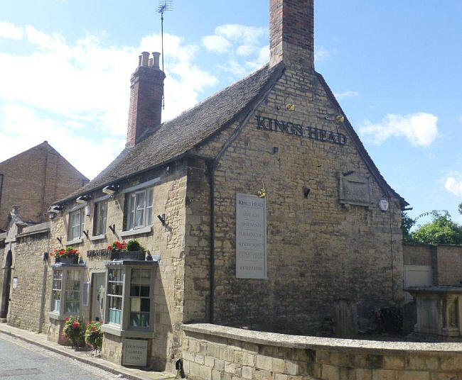 Kings Head Inn, 19 Maiden Lane, Stamford - in August 2014