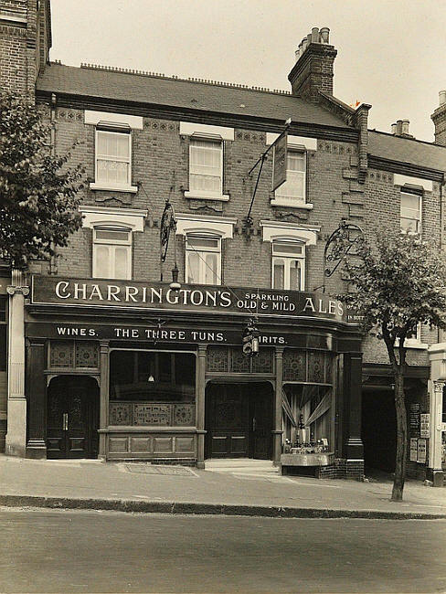 Three Tuns Hotel, 52 Tranquil Vale, Blackheath SE3