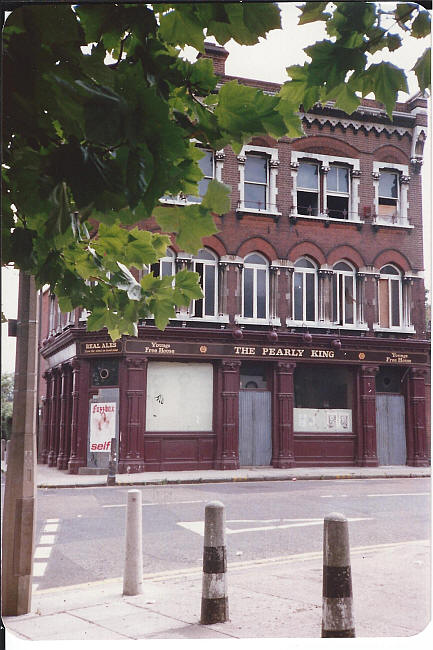 The Pearly King, 94 Bromley High Street - in 1989