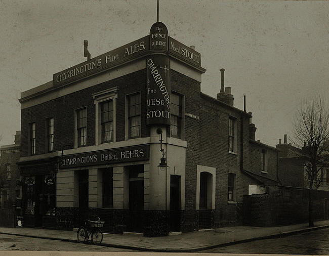 Prince Albert, 22 Victoria Road, Peckham SE15 - in 1922