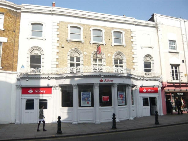 Markham Arms, 138/140 Kings Road, SW3 - in March 2009
