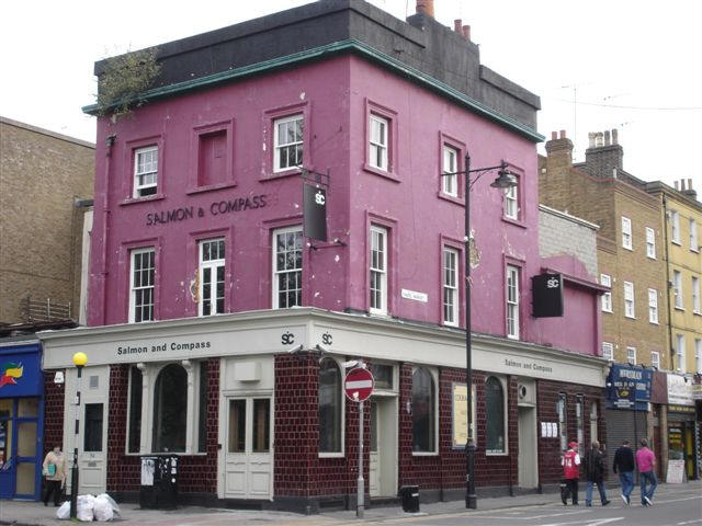 Salmon & Compass, 58 Penton Street N1- in November 2006