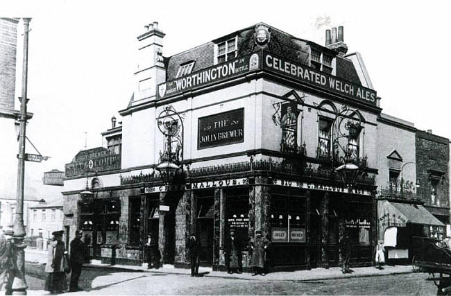 Jolly Brewer, North End Road, Fulham - circa 1900