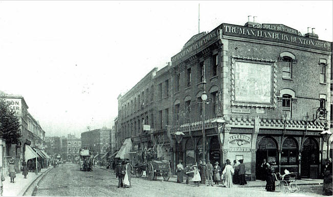 Jolly Butchers, 204 Stoke Newington High Street - in 1903
