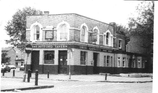 Mitford Tavern, 133 Amhurst Road, E8 - in 1993