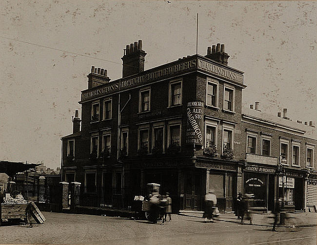 Railway Arms, 52 Goldhawk Road, Shepherds Bush, Hammersmith W12 - in 1919