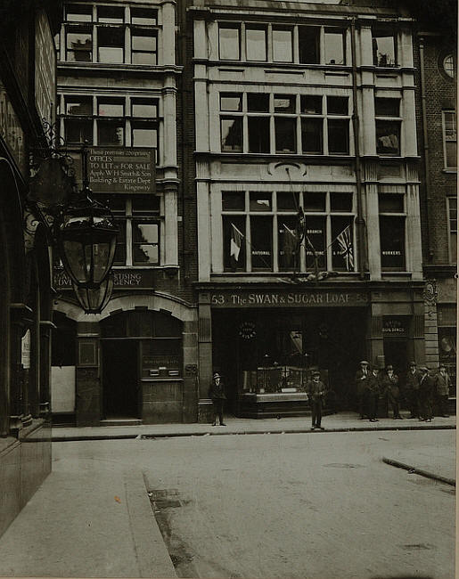 Swan & Sugarloaf, 53 Fetter Lane, Holborn EC4 - in 1919