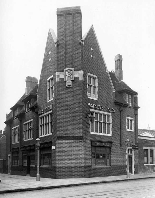 The Bell, Lambeth road at the corner of Norfolk Row. - in 1931 and is the newly rebuilt pub