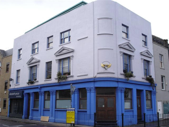 Kings Head, 80 Three Colt Street - in February 2007