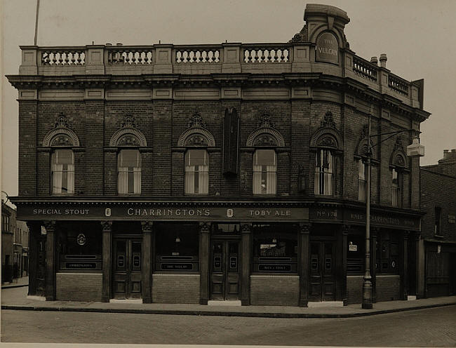 The Vulcan, 178 Rhodeswell Street , Limehouse - in 1939
