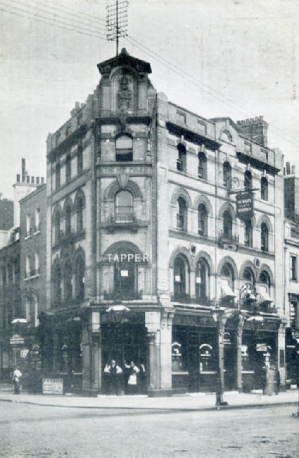 Hop Pole, 66 Edgware Road and Upper Berkeley street, Marylebone  - in 1900, with landlord John Mills Tapper