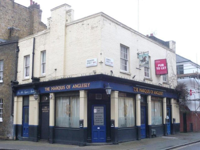 Marquis of Anglesey, 77 Ashmill Street, NW1 - in November 2008