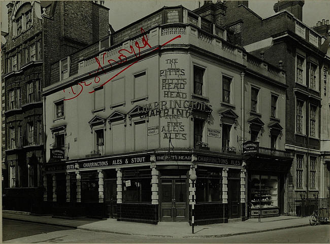 Pitts Head, 20a Paddington Street, Marylebone W1 - in 1935