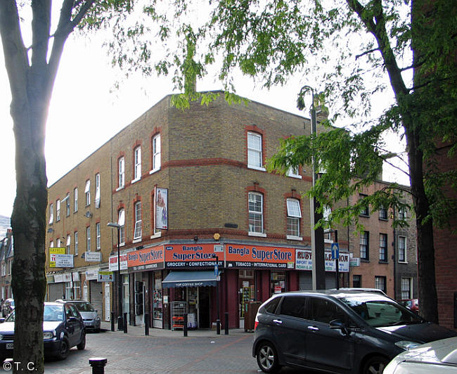 Duke of York, 44 Myrdle Street, E1 - in May 2014