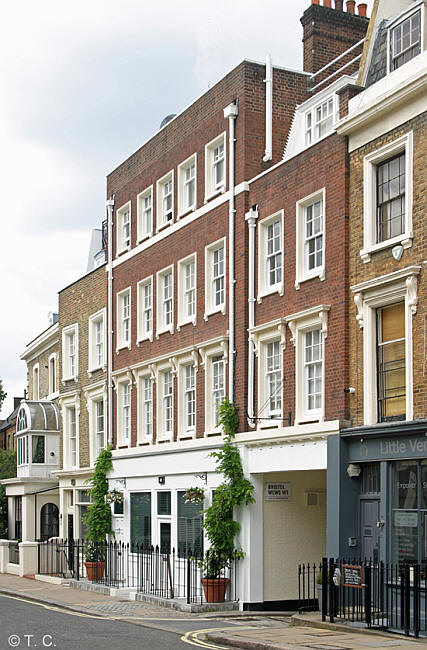 Royal George, 30 Bristol Gardens, Paddington W9 - in 2011