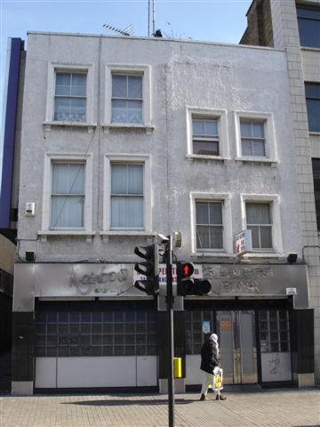 Bull & Pump, 72 Shoreditch High Street - in November 2006