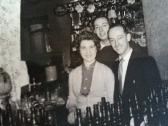Daphne and Len Bye and the man in the middle was a good friend of theirs called Ron Jeffries at the Flying Scud, 137 Hackney Road