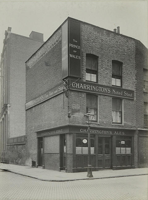 Prince Of Wales, Pindar street, Shoreditch EC2 - in 1928