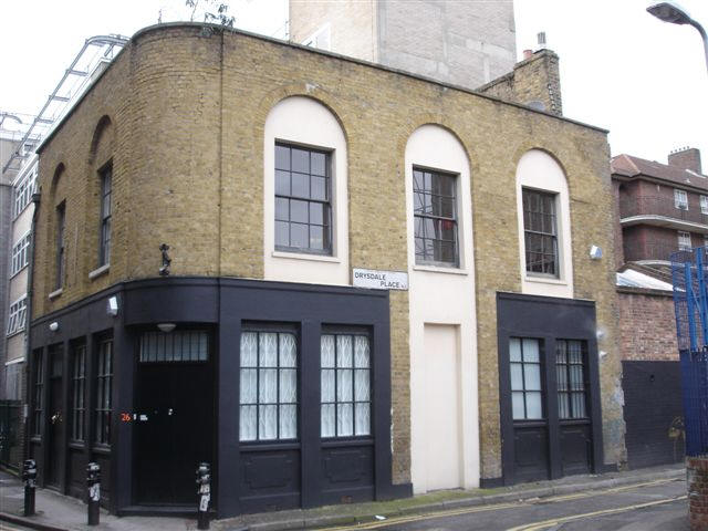 Weavers Arms, 26 Drysdale Street - in March 2007