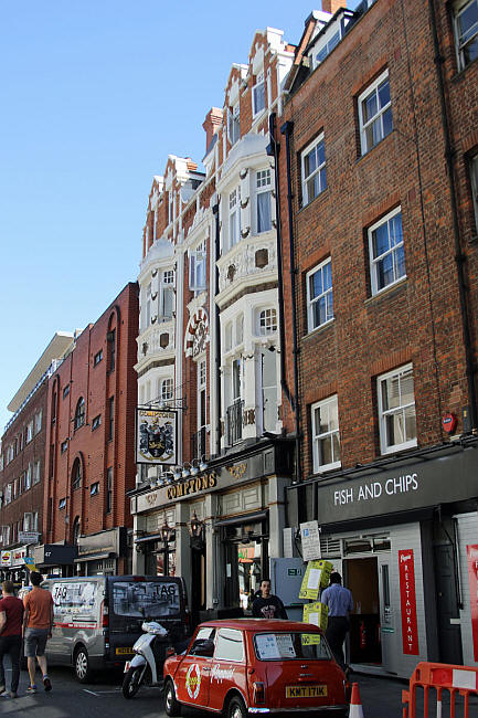 Swiss Hotel & Tavern, 53 Old Compton Street, St Annes, Soho W1 - in August 2016