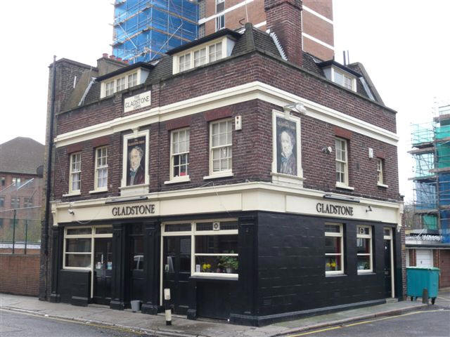 Gladstone Arms, 64 Lant Street, SE1 - in March 2008