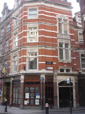 Punch Tavern, 99 Fleet Street, EC4 - in February 2008