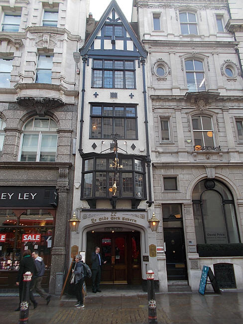 Old Cock Tavern, 201 Fleet Street, EC4 - in February 2019