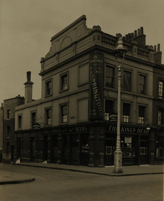 Kings Head, 128 Commercial Road, St George In East E1 - in 1931