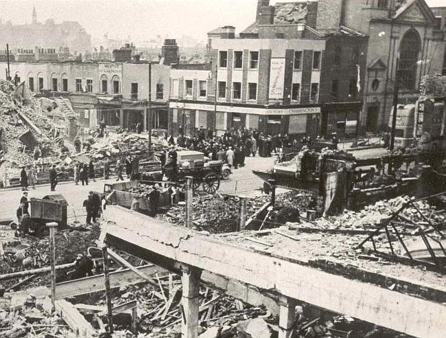 Victory, 266 Commercial Road - In this 1941 photo, the Victory can be seen amidst the Blitz wreckage.
