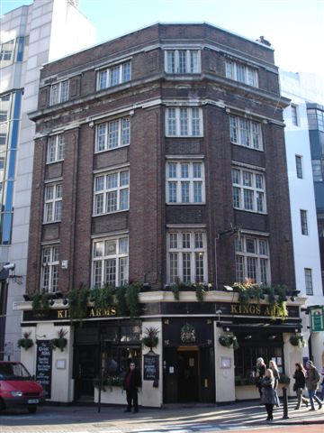 Kings Arms, 77 Buckingham Palace Road, SW1 - in November 2007
