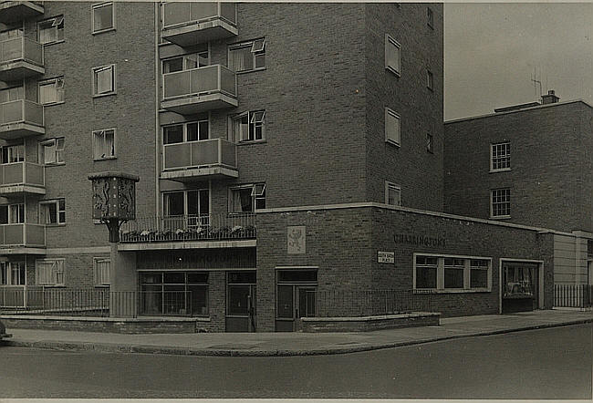 Red Lion, 150 Ebury Street SW1 - in 1960