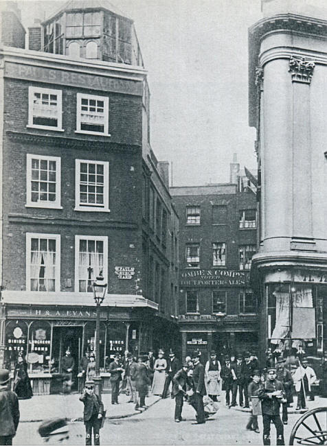 Goose & Gridiron, 8 London House Yard, St Gregory by St Pauls, City of London - circa 1890