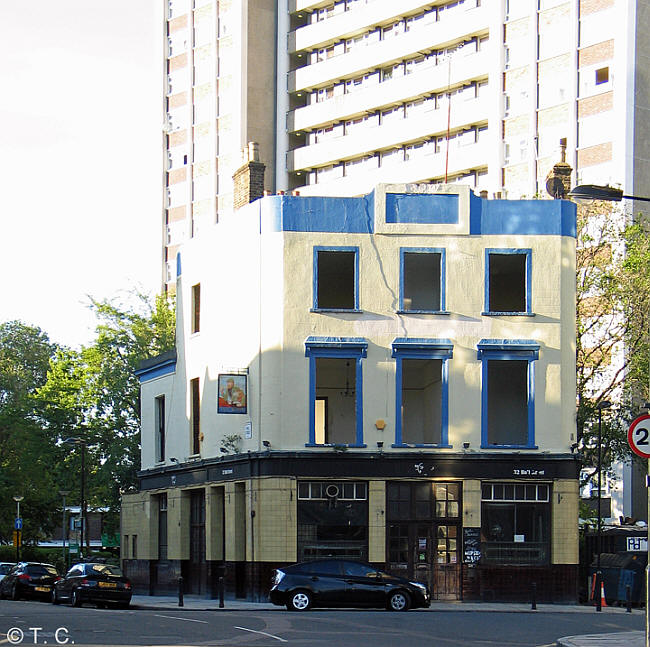 Oakley Arms, 22 Hall Street, EC1 - in February 2014