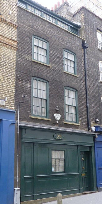 Luke’s Head, 25 Mercer Street, WC2 - in March 2013