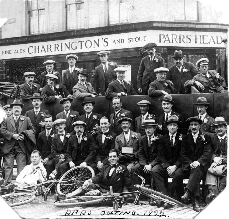 This is the first photograph taken at the Parr's Head when my Grandfather, John James Carnaby took over - about 1922. He actually took the photo, as his hobby was photography. You can just about see in the window at the back, an advert for Frost Brothers still in place.