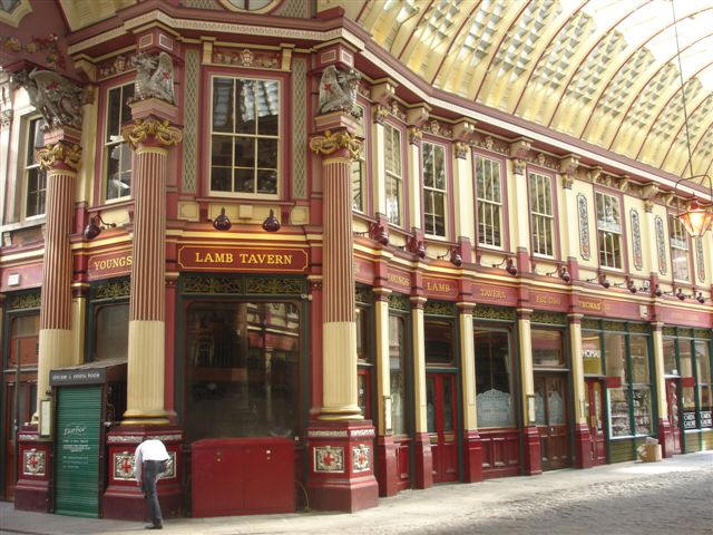 Lamb Tavern, 10/12 Leadenhall Market, EC3 - in August 2007