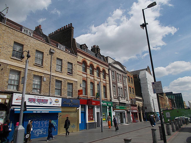 Ex Grave Maurice, 269 Whitechapel Road, in June 2018