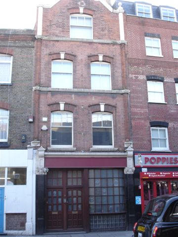 Horns & Horseshoe, 10 Cable Street - in January 2007